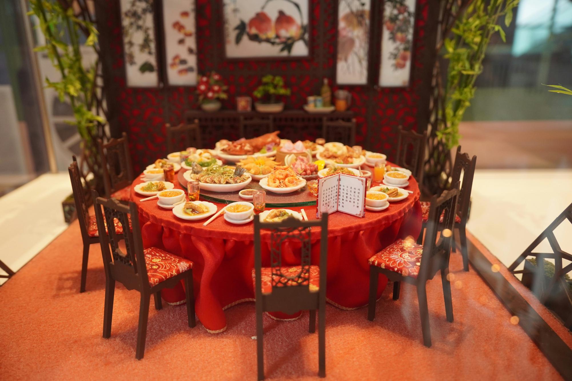 junliang deng ltq26aen2v8 unsplash